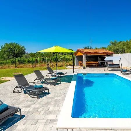 Rab Paradise Pool By Guide *